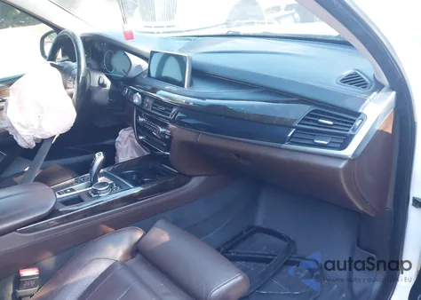 2016 BMW X5 Sdrive35I z USA, uszkodzony, nr VIN 5UXKR2C57G0R70650